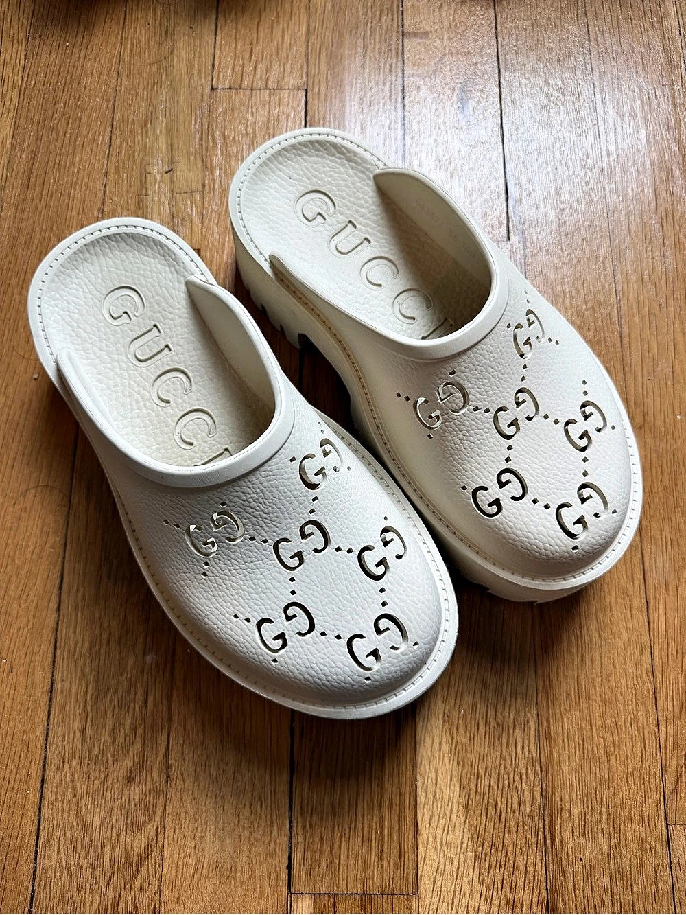 Gucci Rubber Monogram GG Platform Clogs Size 6